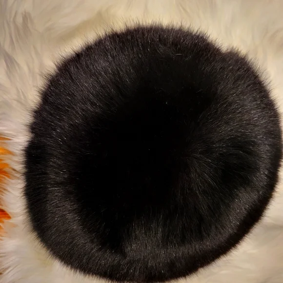 BONWIT TELLER FUR HAT Bonwit Teller/ambrose Minkbeanie/hat - Etsy main image 4